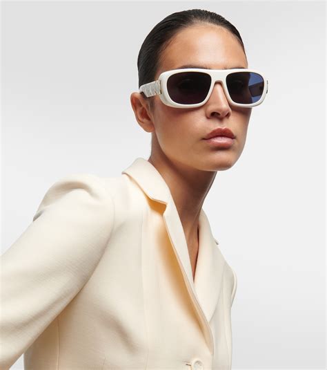 Dior Lady 95.22 S1I square sunglasses .